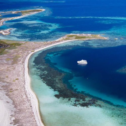 Abrolhos Islands with The Great Escape